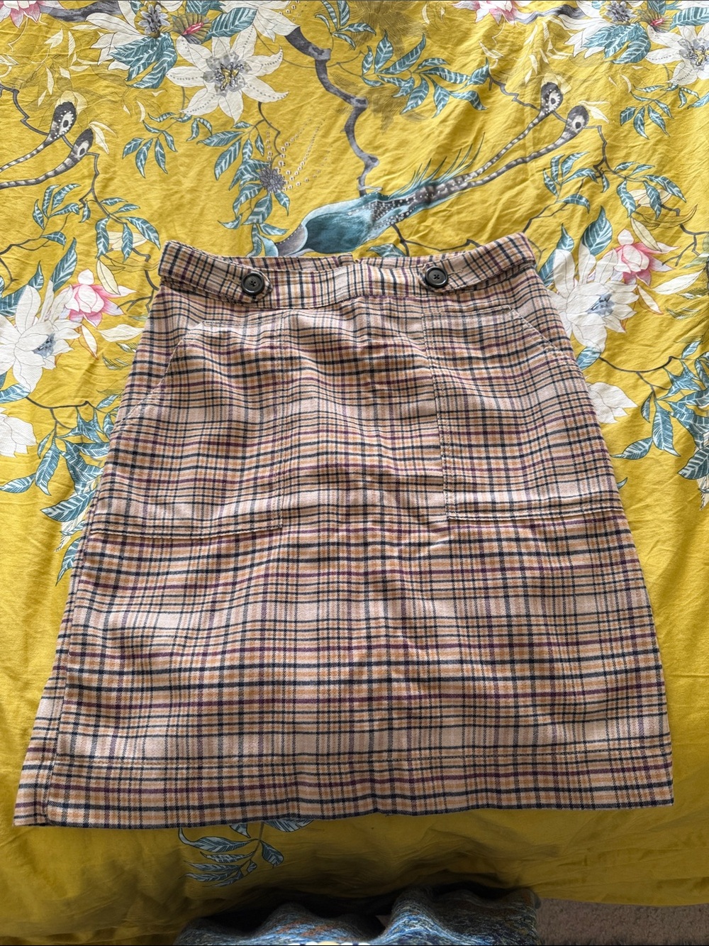 Classic Plaid Pencil Skirt in Tan and Navy